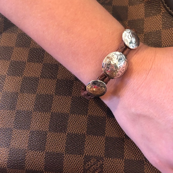 Vintage leather bracelet with SS CONCHOS - Picture 6 of 8